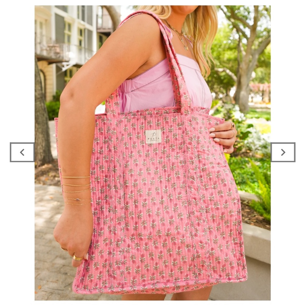 Poeta Tote Bag